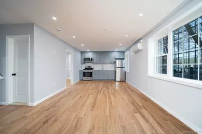 7036 70th Street, Glendale, NY 11385 - Photo 2