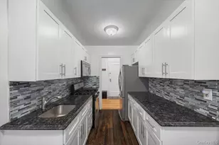 10 Nosband Ave, White Plains, NY 10605 - Photo 10