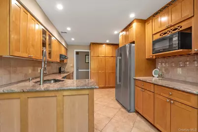 4 Toga Court, East Northport, NY 11731 - Photo 10