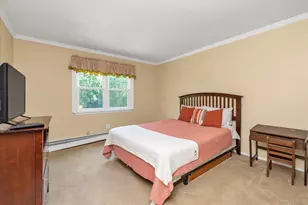 4 Toga Ct, East Northport, NY 11731 - Photo 18