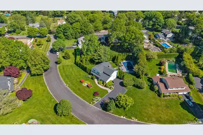 4 Toga Court, East Northport, NY 11731 - Photo 28