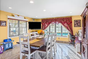 71 Swing Ln, Levittown, NY 11756 - Photo 12