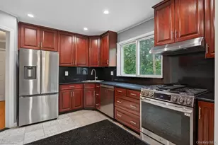 36 Heatherdell Rd, Ardsley, NY 10502 - Photo 6