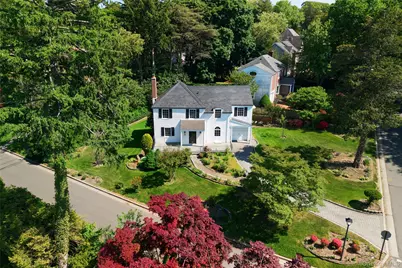 60 Mill Spring Road, Manhasset, NY 11030 - Photo 2