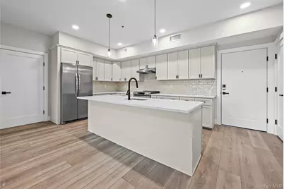 80 Division Street #302, Patchogue, NY 11772 - Photo 4
