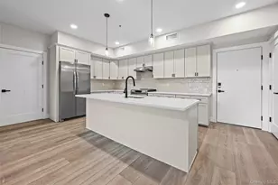 80 Division St, Patchogue, NY 11772 - Photo 4