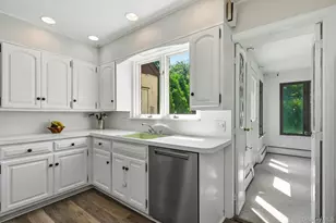 66 Kenwood Rd, Garden City, NY 11530 - Photo 14
