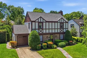 66 Kenwood Rd, Garden City, NY 11530 - Photo 34