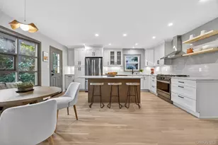 220 Cherry Valley Ave, Garden City, NY 11530 - Photo 12