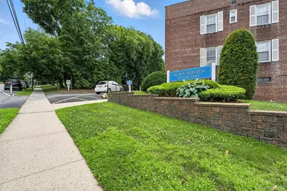 14 Soundview Avenue #28, White Plains, NY 10606 - Photo 30