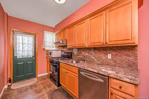 65-56 77th Pl, Middle Village, NY 11379 - Photo 12