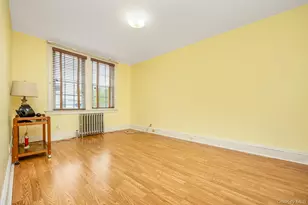 65-56 77th Pl, Middle Village, NY 11379 - Photo 16