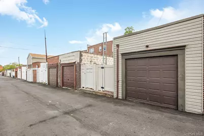 65-56 77th Place, Middle Village, NY 11379 - Photo 26