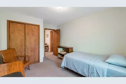 5 Peekskill Avenue, Patchogue, NY 11772 - Photo 36