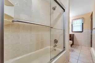 5 Peekskill Ave, Patchogue, NY 11772 - Photo 26