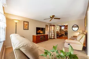 5 Peekskill Ave, Patchogue, NY 11772 - Photo 10