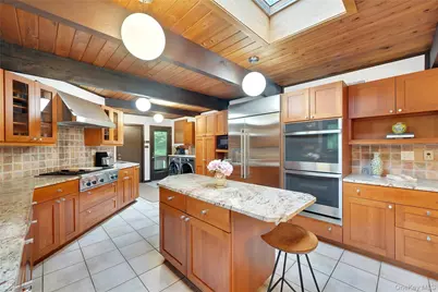 65 Holly Place, Briarcliff Manor, NY 10510 - Photo 12
