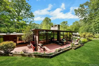 65 Holly Place, Briarcliff Manor, NY 10510 - Photo 2