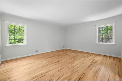 79 N Healy Avenue, Hartsdale, NY 10530 - Photo 20