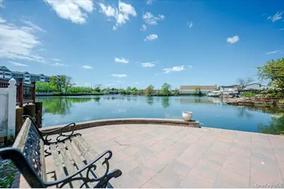 593 Pearl Street, Oceanside, NY 11572 - Photo 22