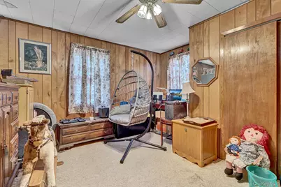 545 N 2nd Street, New Hyde Park, NY 11040 - Photo 22