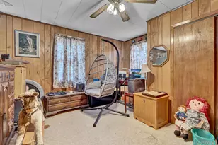 545 N 2nd St, New Hyde Park, NY 11040 - Photo 22