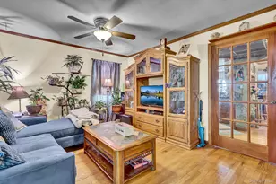 545 N 2nd St, New Hyde Park, NY 11040 - Photo 12