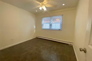 430 E Chester St, Long Beach, NY 11561 - Photo 10