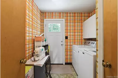 2 Mallard Drive, West Nyack, NY 10994 - Photo 14