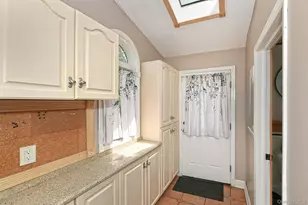 103 Ketcham Ave, Amityville, NY 11701 - Photo 16