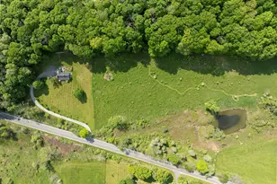 3881 Route 44, Millbrook, NY 12545 - Photo 16