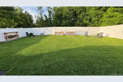 9 Maple Avenue, Garnerville, NY 10923 - Photo 6