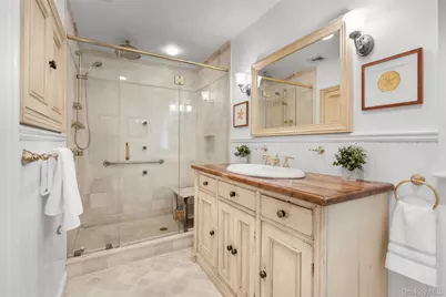 12 Cambridge Court, Larchmont, NY 10538 - Photo 20