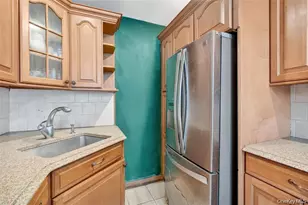 35 Maple Ln, Monroe, NY 10950 - Photo 10
