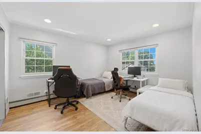29 Montrose Road, Yonkers, NY 10710 - Photo 14