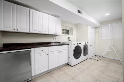 1 Elm Avenue, Larchmont, NY 10538 - Photo 26