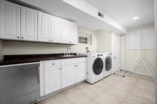 1 Elm Ave, Larchmont, NY 10538 - Photo 26