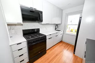 29 Everett St, Lynbrook, NY 11563 - Photo 4
