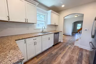 43 Highland Ave, Patchogue, NY 11772 - Photo 10