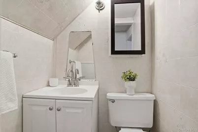 857 Webster Avenue, New Rochelle, NY 10804 - Photo 20