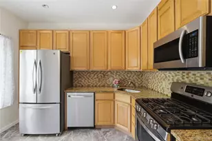 83 Kings Hwy, New Rochelle, NY 10801 - Photo 8