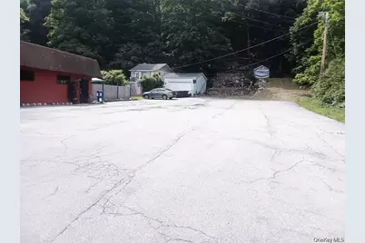 657 Jersey Avenue, Greenwood Lake, NY 10925 - Photo 6