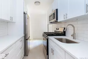 3215 Netherland Ave, Bronx, NY 10463 - Photo 12