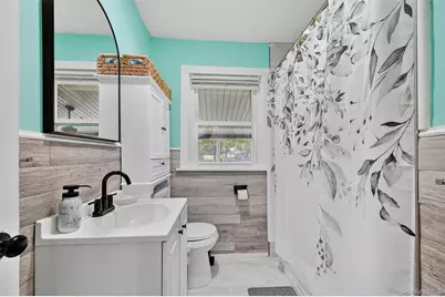 239 Leslie Avenue, New Windsor, NY 12553 - Photo 12