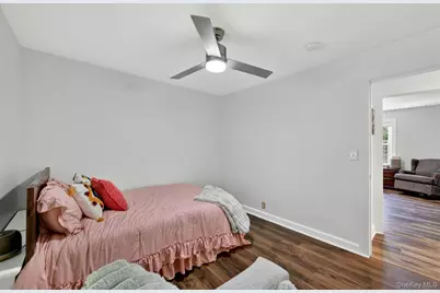 239 Leslie Avenue, New Windsor, NY 12553 - Photo 20