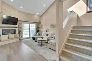 188 Pond View Ln, Smithtown, NY 11787 - Photo 14