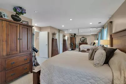 188 Pond View Lane, Smithtown, NY 11787 - Photo 36