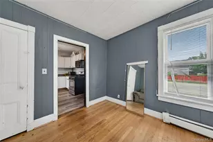 24 Crescent Pl, Middletown, NY 10940 - Photo 12