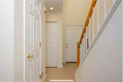 25 Creekside Circle, Spring Valley, NY 10977 - Photo 12