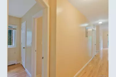 86-66 Midland Parkway, Jamaica, NY 11432 - Photo 8